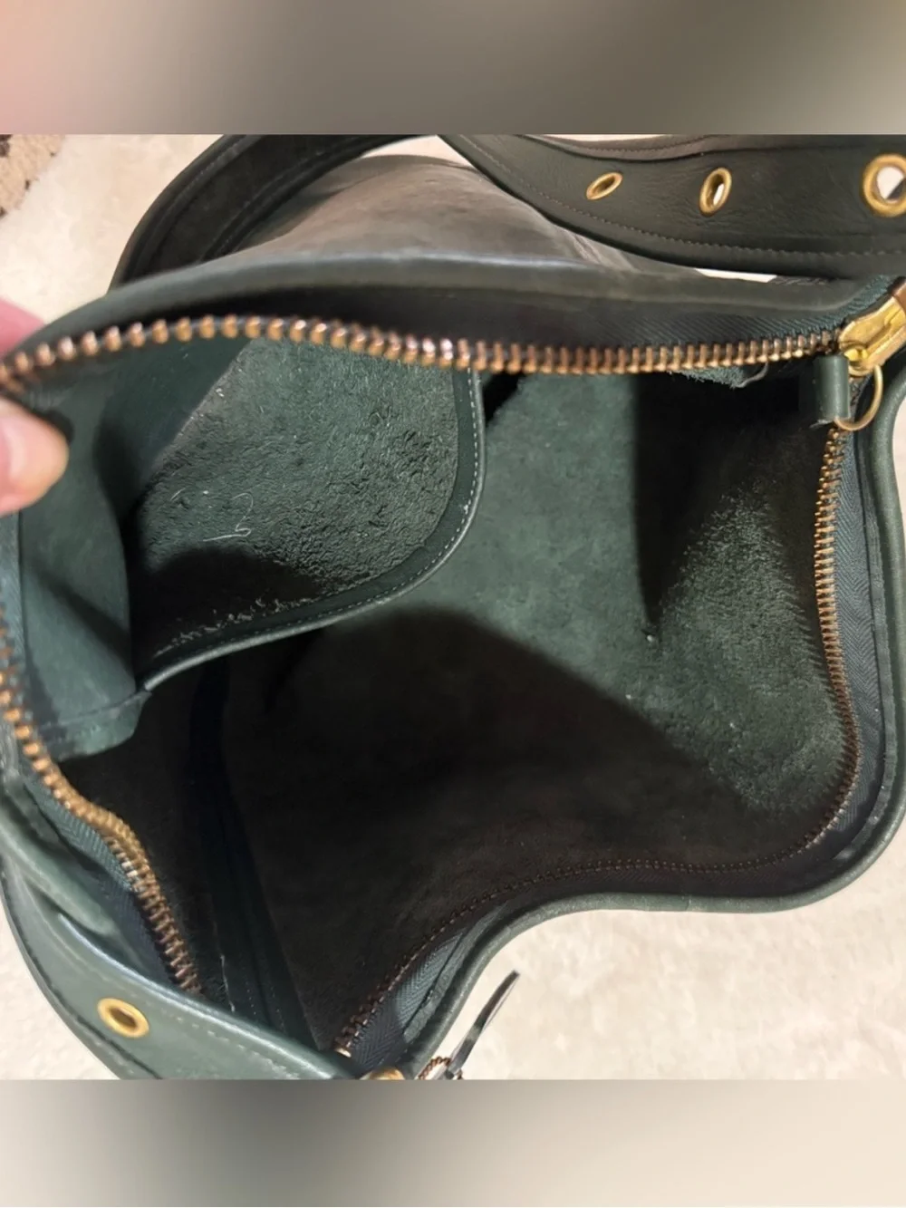 RARE! Vintage Coach Legacy XL Duffle, #9085 in BottleGreen, Mint Condition